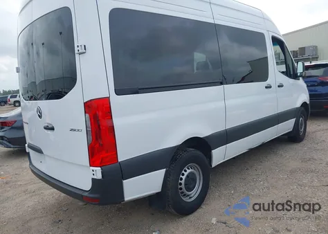 2025 Mercedes-Benz Sprinter 2500 Standard Roof 4-Cyl Diesel z USA, uszkodzony, nr VIN W1Z4KFHY0SP817625
